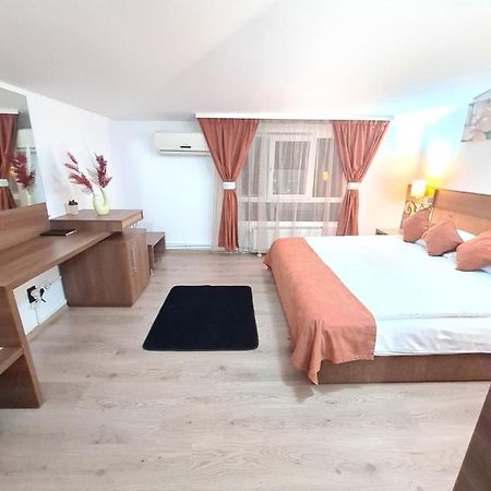 Garsoniera Privata Bed & Breakfast Bucharest Luaran gambar