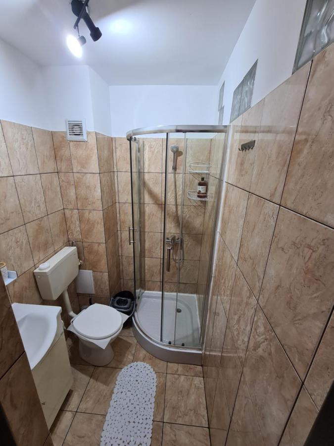 Garsoniera Privata Bed & Breakfast Bucharest Luaran gambar